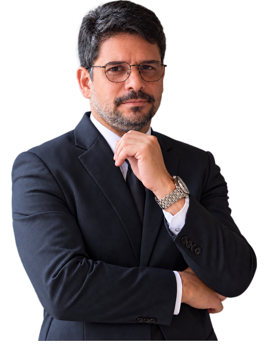 Dr. Diogo Simas em seu escritório, com postura analítica e confiante